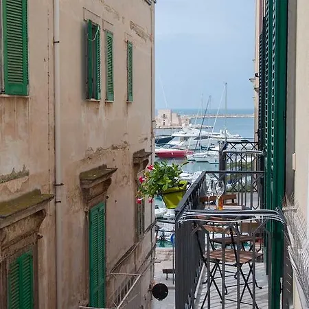 Bed and Breakfast Al Vico Trani